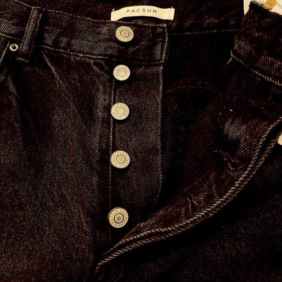 Black Jeans by PacSun size 29 Dad Jeans with cut knees nwt - Picture 6 of 7